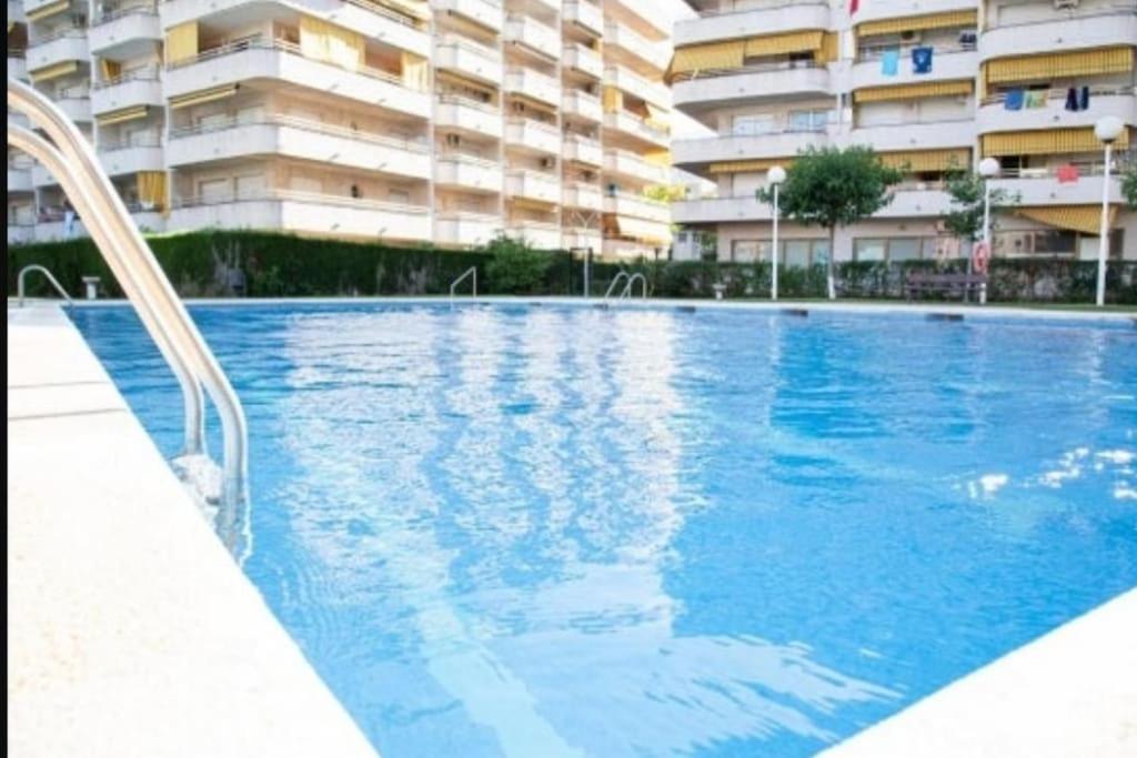 Apartamento En Salou Con 3 Piscinas Junto A Port Aventura Εξωτερικό φωτογραφία