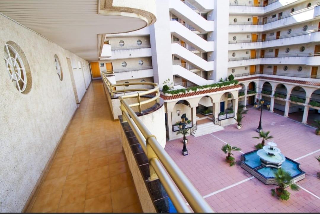 Apartamento En Salou Con 3 Piscinas Junto A Port Aventura Εξωτερικό φωτογραφία