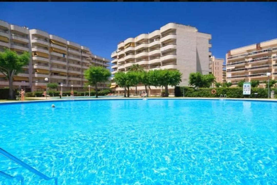 Apartamento En Salou Con 3 Piscinas Junto A Port Aventura Εξωτερικό φωτογραφία
