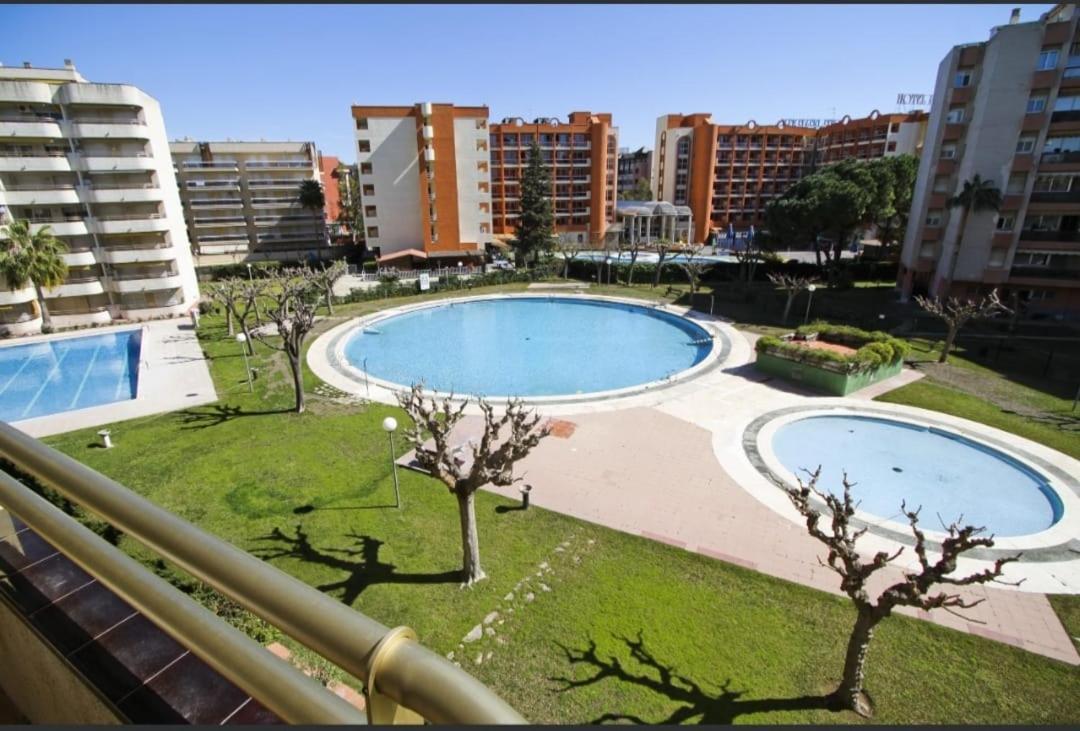 Apartamento En Salou Con 3 Piscinas Junto A Port Aventura Εξωτερικό φωτογραφία